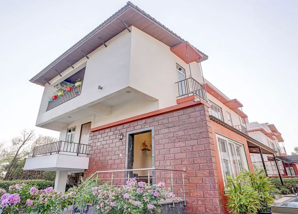 Aamy Villa